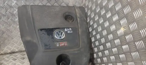 Volkswagen PASSAT B5.5 Engine cover (trim)