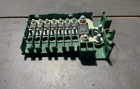 BMW X5 E53 Fuse module 8387541 5018483