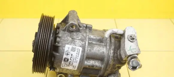 Alfa Romeo Giulietta Air conditioning (A/C) compressor (pump) 50509543 940A1000