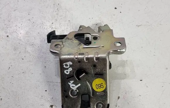 Volkswagen PASSAT B8 Loading door lock 3G0827503 110659200315