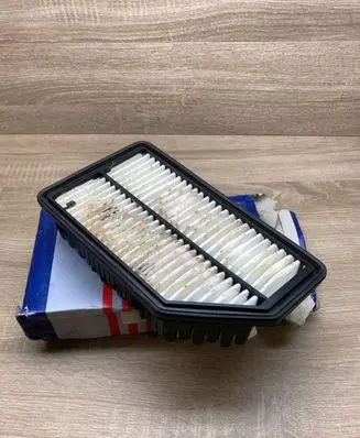 Hyundai Accent Air filter 281131R100