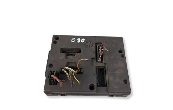 Renault Laguna II Fuse module 8200029342B