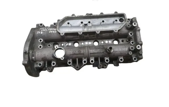 Iveco Daily 6th gen Rocker cam cover 5801835399 B311175