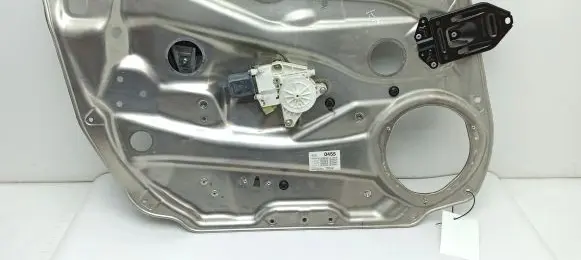 Mercedes-Benz E W212 Front door window regulator with motor A2048200142 971219100 981692105