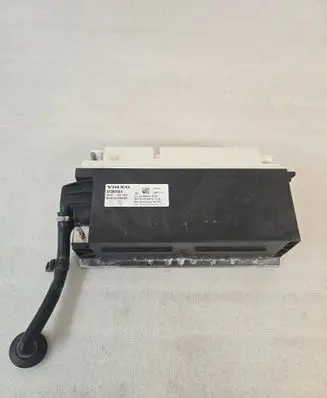 Volvo XC90 Hybrid / electric car battery 32300454