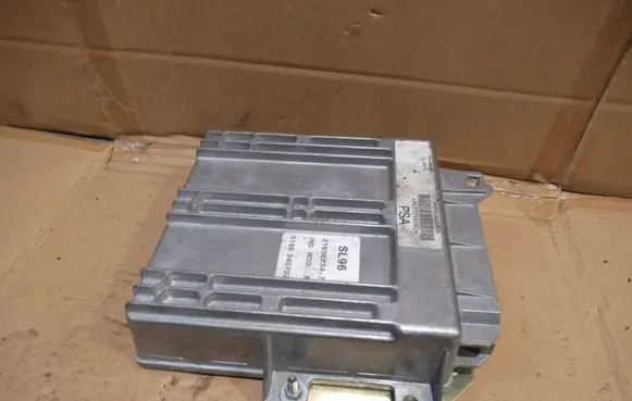 Citroen Xsara Engine control unit/module 9637798080