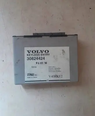 Volvo S40, V40 Other control units/modules 30824424 72114 980218