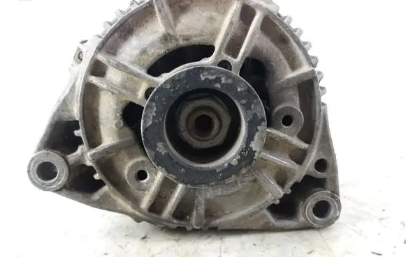 Opel Frontera B Generator/alternator 90506202