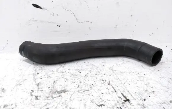 Toyota Avensis T250 Engine coolant pipe/hose