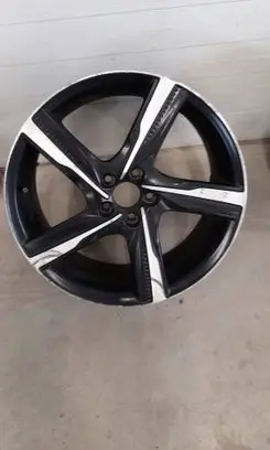 Volvo XC60 R19 alloy rim 