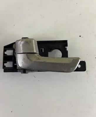 KIA Sportage Front door interior handle