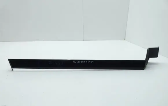 Seat Alhambra (Mk2) Sliding door rail trim 7N0843796