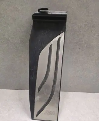 BMW 1 F20 F21 Foot rest pad/dead pedal 8053899 51164310