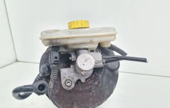 Audi A6 S6 C5 4B Brake booster 8E0611301E