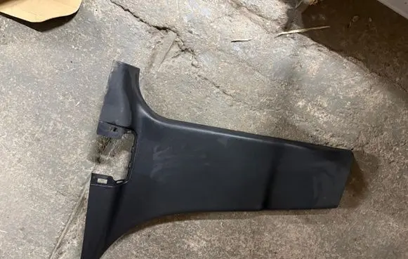Citroen C3 Picasso (B) pillar trim (bottom) 9681490977