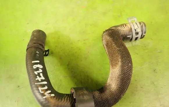 Skoda Octavia Mk4 Engine coolant pipe/hose 5Q0122063J