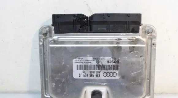 Audi A4 S4 B6 8E 8H Engine control unit/module ECU 0281011142
