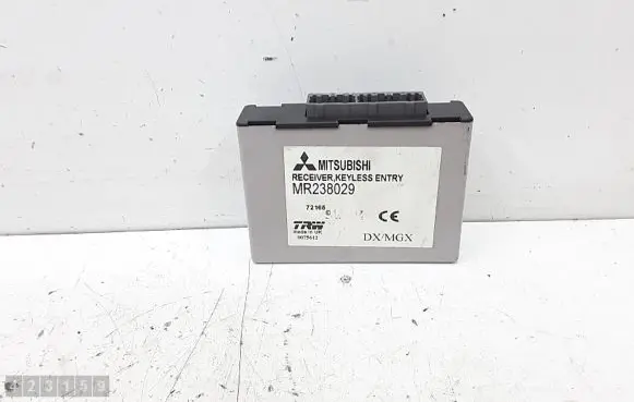 Mitsubishi Carisma Door control unit/module MR238029