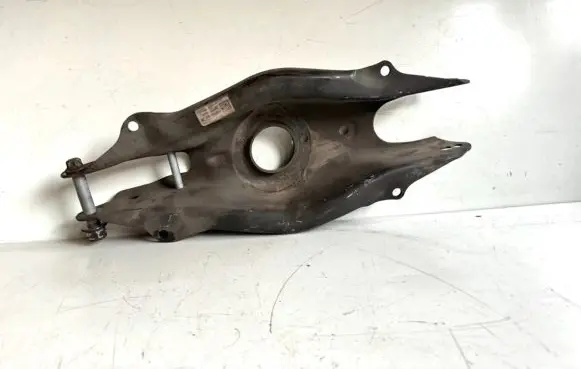 Mercedes-Benz E W213 Rear upper control arm/wishbone A2053522000 212016