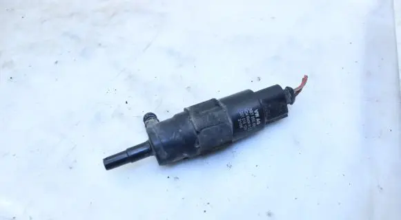 Audi A6 S6 C6 4F Headlight washer pump 3B7955681