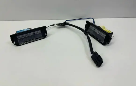 Hyundai i20 (BC3 BI3) Number plate light 92501-Q0000
