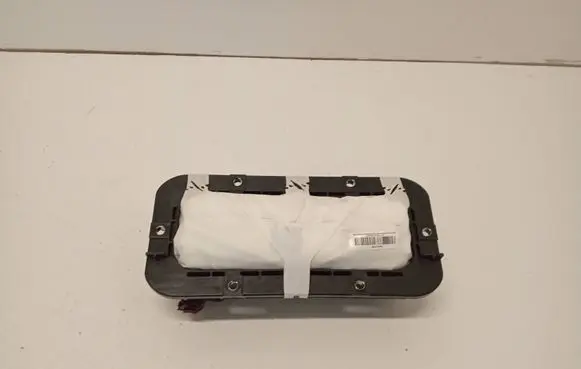 Passenger airbag