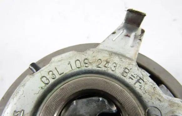Volkswagen PASSAT CC Alternator belt tensioner 03L109243B