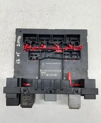 Audi A3 S3 8P Comfort/convenience module 8P0907279A