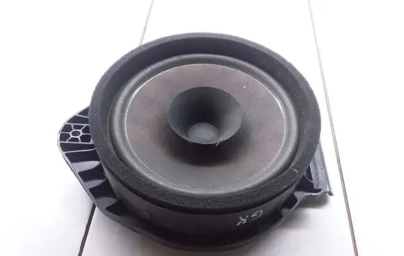 Opel Meriva B Rear door speaker 13240947 434107863781