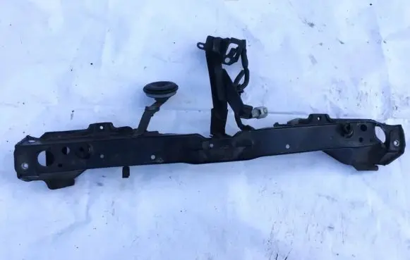Radiator support slam panel