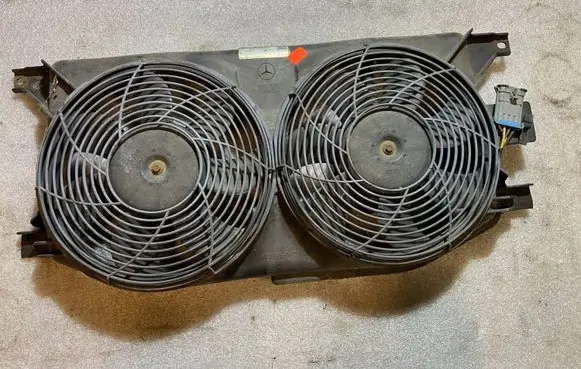 Mercedes-Benz ML W163 Radiator cooling fan shroud A1635000155 1635000155