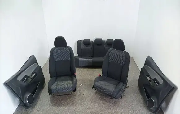 Toyota Yaris Seat set 