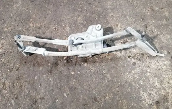 Volvo XC90 Front wiper linkage and motor 31250091
