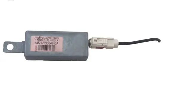 Ford S-MAX Aerial antenna amplifier AM2T18C847DA 20101207A