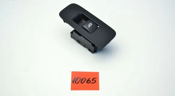 Volvo V40 Electric window control switch 31394840
