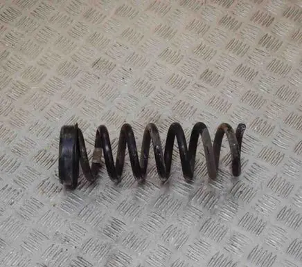 BMW 2 F22 F23 Rear coil spring