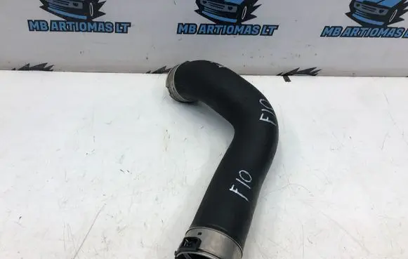 BMW 5 F10 F11 Intercooler hose/pipe 7810615