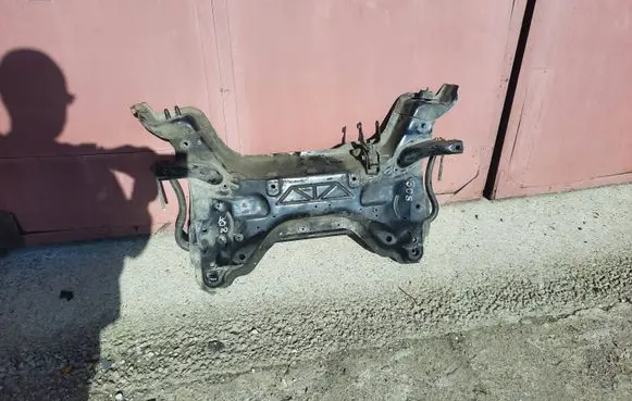Peugeot 308 Front subframe