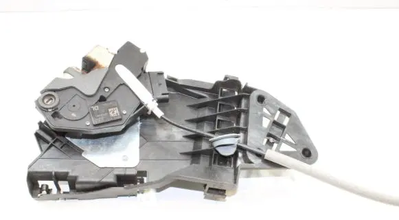 Volvo V60 Rear door lock 31301746