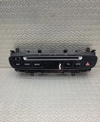 Mercedes-Benz C W205 Head unit multimedia control A2059055201