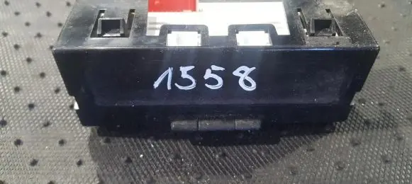 Renault Megane II Screen/display/small screen 8200107839 21667671-1X0