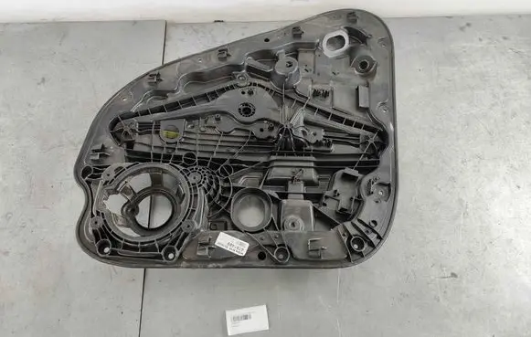 Rear door window regulator with motor