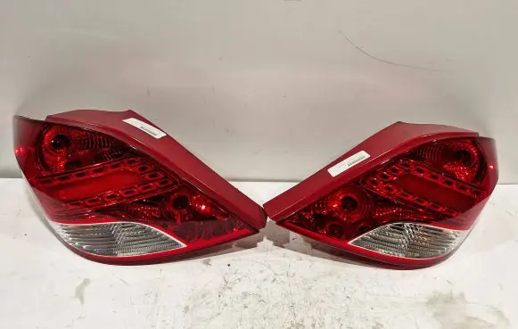 Peugeot 207 Rear/tail lights