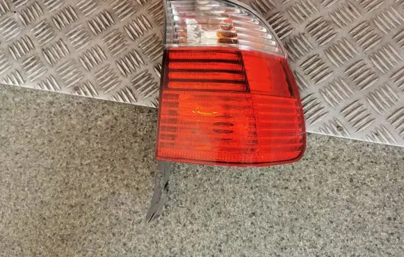 BMW 5 E39 Rear/tail lights 6902532