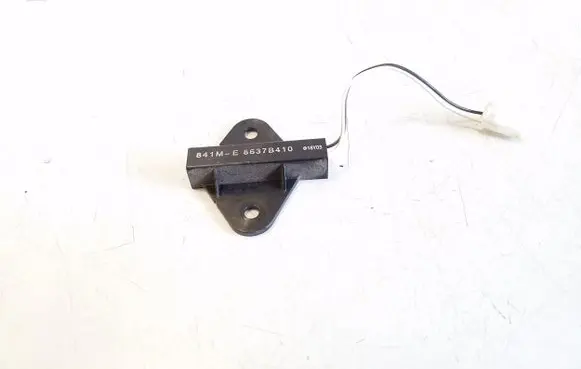 Mitsubishi L200 Keyless system antenna 841ME8637B410