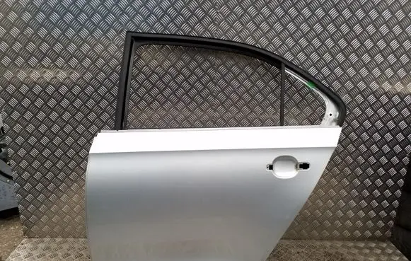 Seat Toledo IV (NH) Rear door