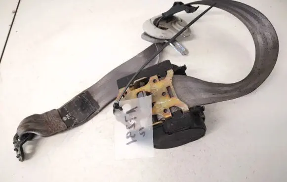 Volkswagen New Beetle Rear seatbelt 1c0857806a