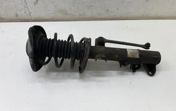 Mercedes-Benz SLC R172 Front shock absorber with coil spring A1723206113