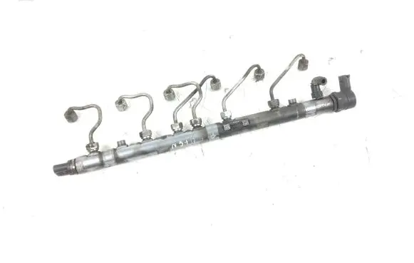 BMW 5 F10 F11 Fuel main line pipe 7805423 0445216036