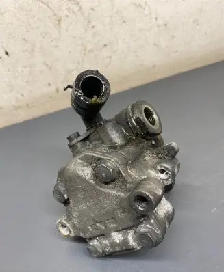 Audi Q7 4L Power steering pump